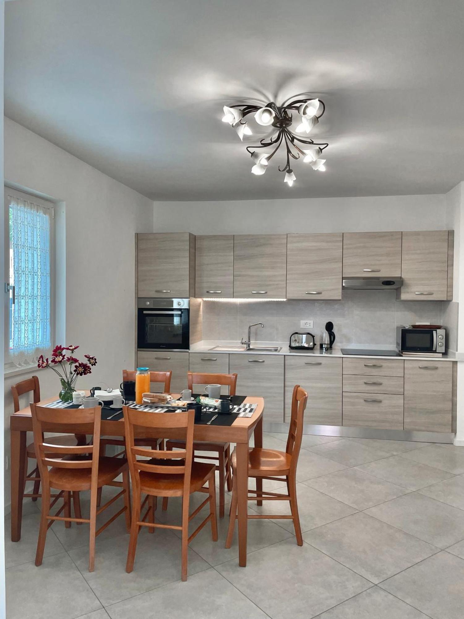Terme Apartment Levico เลวิโกแตร์เม ภายนอก รูปภาพ
